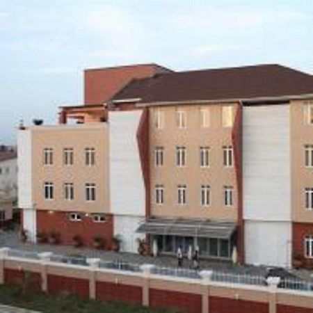 Palazzo Dumont Hotel Ikuata Екстер'єр фото