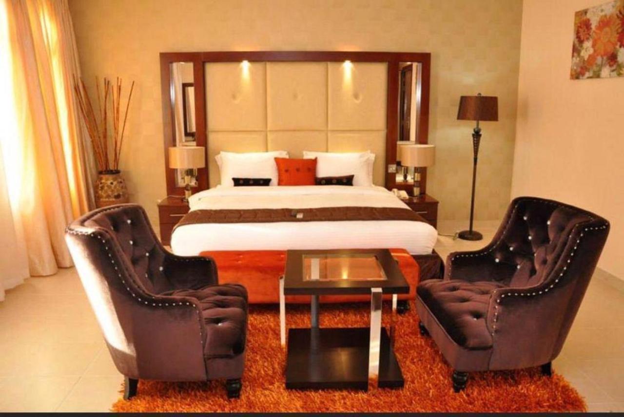 Palazzo Dumont Hotel Ikuata Екстер'єр фото